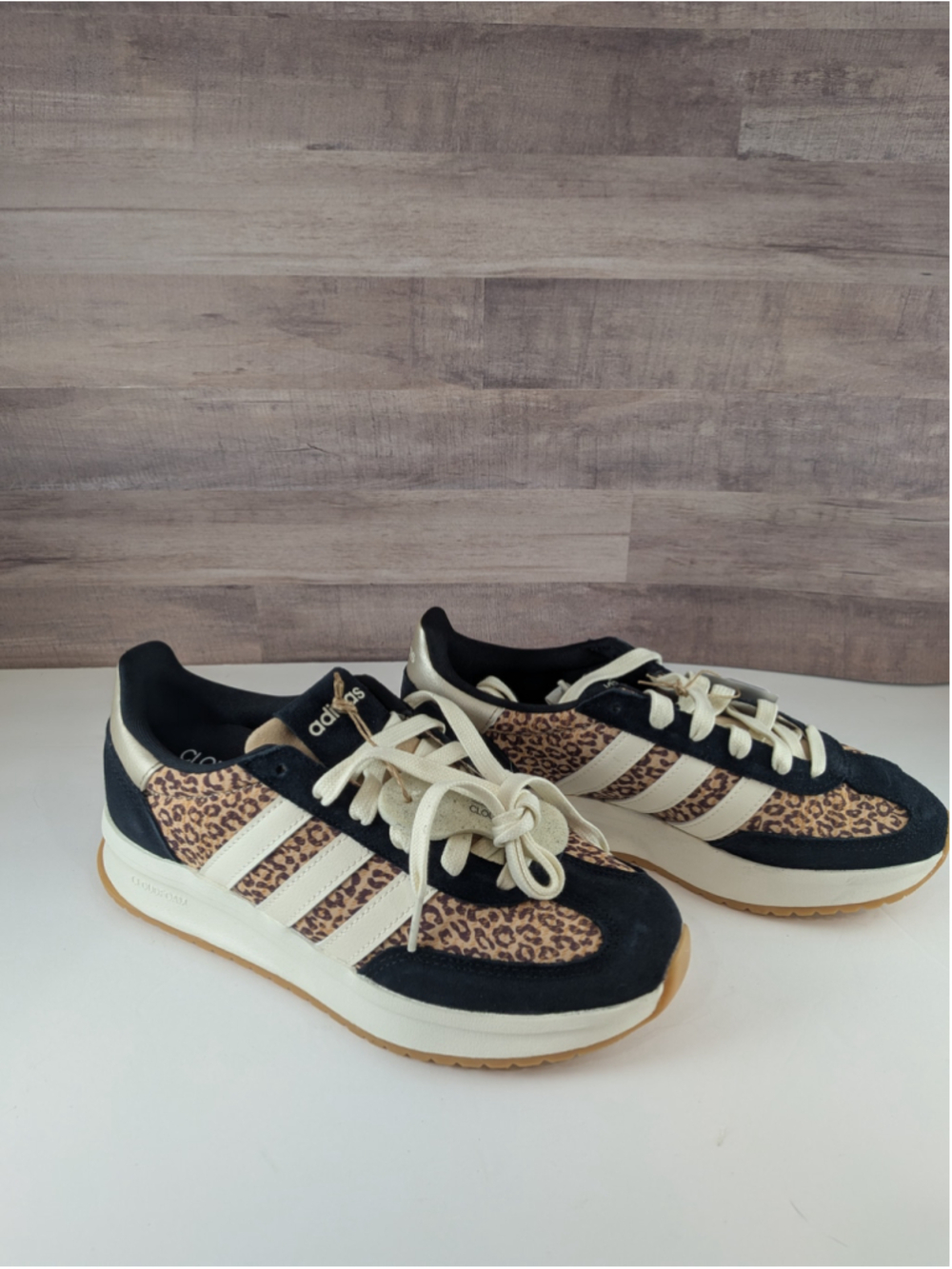 Women's Adidas Run 70s 2.0 Sneakers Size 7 Black and Beige Leopard Print - Picture 5 of 10